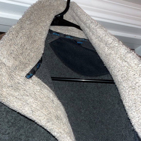 Jacket - Picture 2 of 5